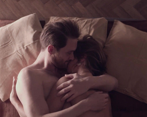 Patrycja Karolak nude - Siostra (2020)