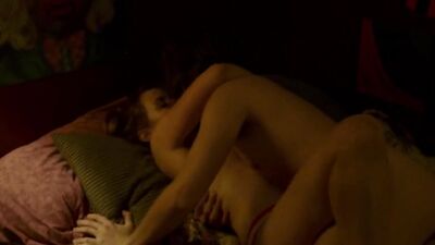 Noemie O'Farrell, Mounia Zahzam nude - Fabuleuses (2019)