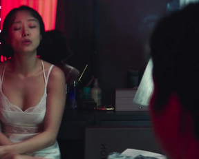 Jeon Do-yeon, Hyun Been Shin - Beasts Clawing at Straws (2020)