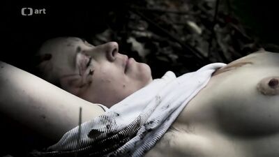 Mirtenka Cechova nude - 30 let svobody (2019)
