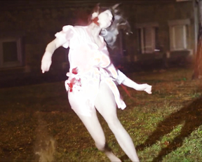 Maaike Neuville, Clara Cleymans - Yummy (2019)