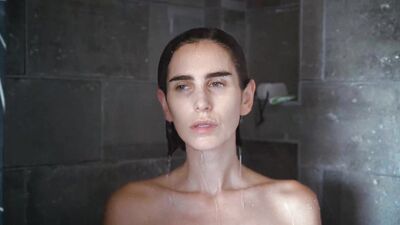 Ashli Dowling naked - Sophie Stephen (2020)