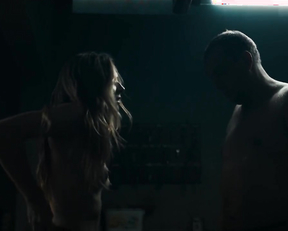 Lilith Stangenberg, Constanze Becker - Hausen s01e05-06 (2020)