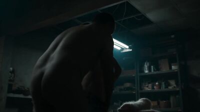 Lilith Stangenberg, Constanze Becker - Hausen s01e05-06 (2020)