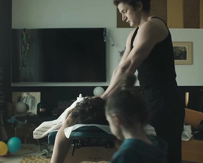 Maja Ostaszewska, Weronika Rosati, Agata Kulesza, Julia Frey - Never Gonna Snow Again (2020)