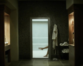 Samantha Logan, Marin Ireland  - The Empty Man (2020)