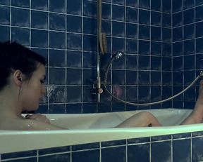 Aleksandra Pajdowska nude - Koniec (2020)