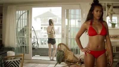 India Eisley, Devyn Inez Fusaro, Sydney Park - Dead Reckoning (2020)