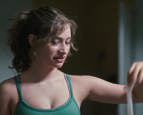 Odessa A'zion, Marcela Avelina - Grand Army s01e01e02e05 (2020)