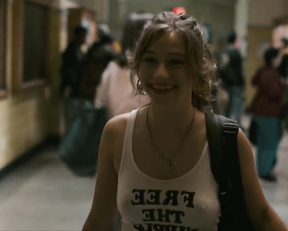 Odessa A'zion, Marcela Avelina - Grand Army s01e01e02e05 (2020)