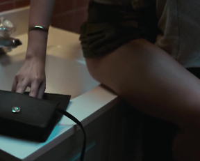 Odessa A'zion, Marcela Avelina - Grand Army s01e01e02e05 (2020)