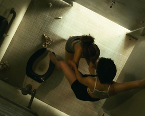 Odessa A'zion, Marcela Avelina - Grand Army s01e01e02e05 (2020)