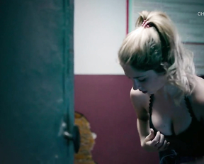 Valentina Pahde, Sarah Buchholzer - Sunny-Wer bist Du wirklich (2020)