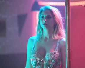 Valentina Pahde, Sarah Buchholzer - Sunny-Wer bist Du wirklich (2020)