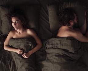 Tulin Ozen nude - Ethos s01e02 (2020)