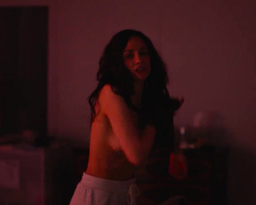 Tuppence Middleton, Andrea Riseborough, Kaniehtiio Horn - Possessor Uncut (2020)