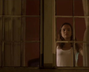 Veronica Velasquez naked - Perdida s01e02e08 (2020)