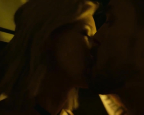 Vilma Kutaviciute nude - Trudnyye podrostki s02e01 (2020)