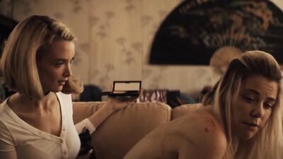 Sophie-Marie Larrouy naked - Cheyenne Lola s01e04 (2020)