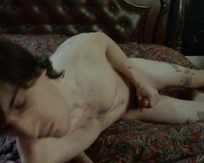 Julia Fox naked - PVT CHAT (2020)