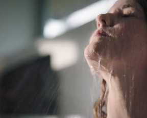 Harriet Dyer nude - The InBetween s01e01 (2019)