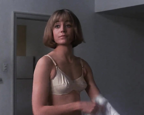 Carrie Snodgress nude - Diary of a Mad Housewife (1970)