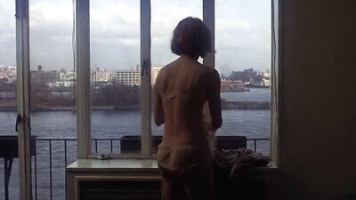 Carrie Snodgress nude - Diary of a Mad Housewife (1970)