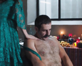 Claudia Traisac nude - Vivir sin permiso s02e03 (2020)