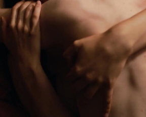 Lisa Vicari nude - Dark s02e01e04-06 (2019)