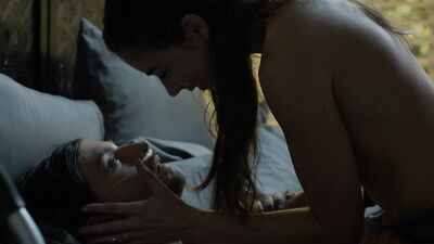 Jessalyn Wanlim, Lyndon Smith, Jessica Parker Kennedy - Colony s02e05e07 (2017)