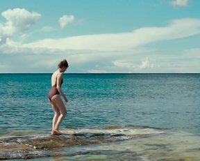 Vicky Krieps nude - Bergman Island (2021)
