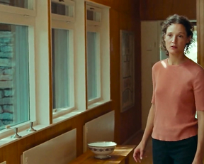 Vicky Krieps nude - Bergman Island (2021)