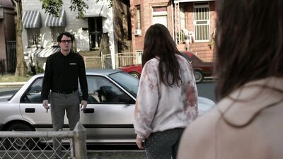 Elise Eberle nude - Shameless s11e07 (2021)