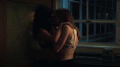 Kiana Madeira nude - Fear Street Part 1 1994 (2021)
