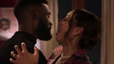 Amber Stevens West naked - Run the World s01e08 (2021)