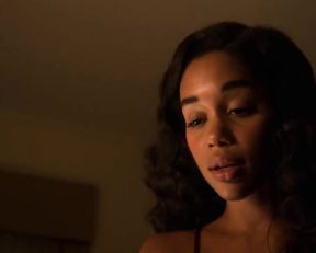 Laura Harrier naked - Hollywood s01e02-07 (2020)