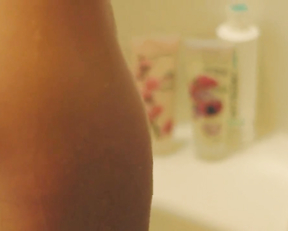 Louise Linton naked - Intruder (2016)