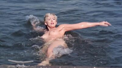 Connie Stevens, Ingrid Cedergren - Scorchy (1976)