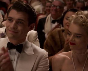 Samara Weaving naked - Hollywood s01e03-07 (2020)