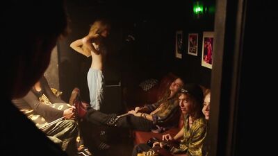 Paris Jackson naked - The Space Between (2021)