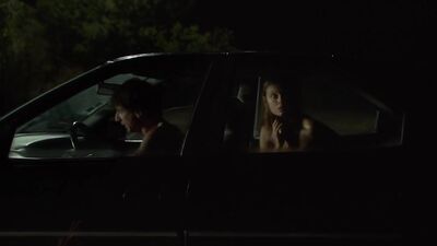 Lily-Rose Depp naked - Les fauves (2018)