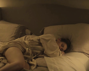 Victoria Pedretti, Tati Gabrielle, Shalita Grant - YOU s03e01-08 (2021)