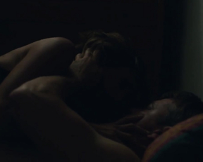 Abigail Breslin, Alice Naigeon, Camille Cottin - Stillwater (2021)