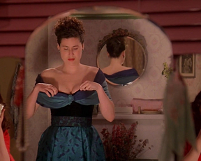 Saffron Burrows, Minnie Driver - Circle of Friends (1995)