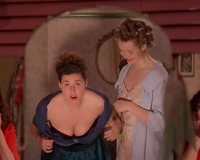 Saffron Burrows, Minnie Driver - Circle of Friends (1995)