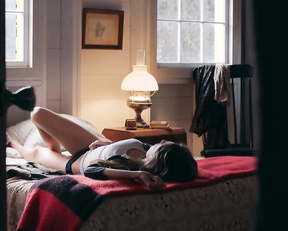 Amanda Seyfried, Natalia Dyer - Things Heard  Seen (2021)