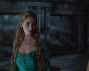Freya Allan, Agnes Born, Anya Chalotra - The Witcher s02e01e03 (2021)