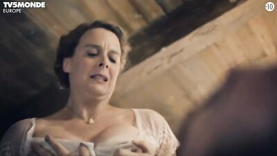 Sarah-Jeanne Labrosse, Maxime Morin, Julie LeBreton, Melodie Cyr - Les Pays d'en Haut s01e02e04e06e07e08 (2015)