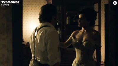 Sarah-Jeanne Labrosse, Maxime Morin, Julie LeBreton, Melodie Cyr - Les Pays d'en Haut s01e02e04e06e07e08 (2015)