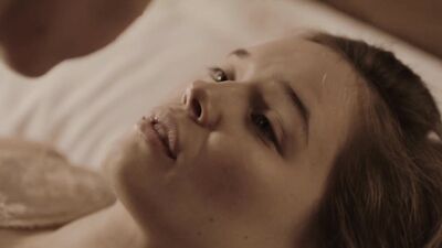 Paula Vesala naked - Tuntematon sotilas (2017)